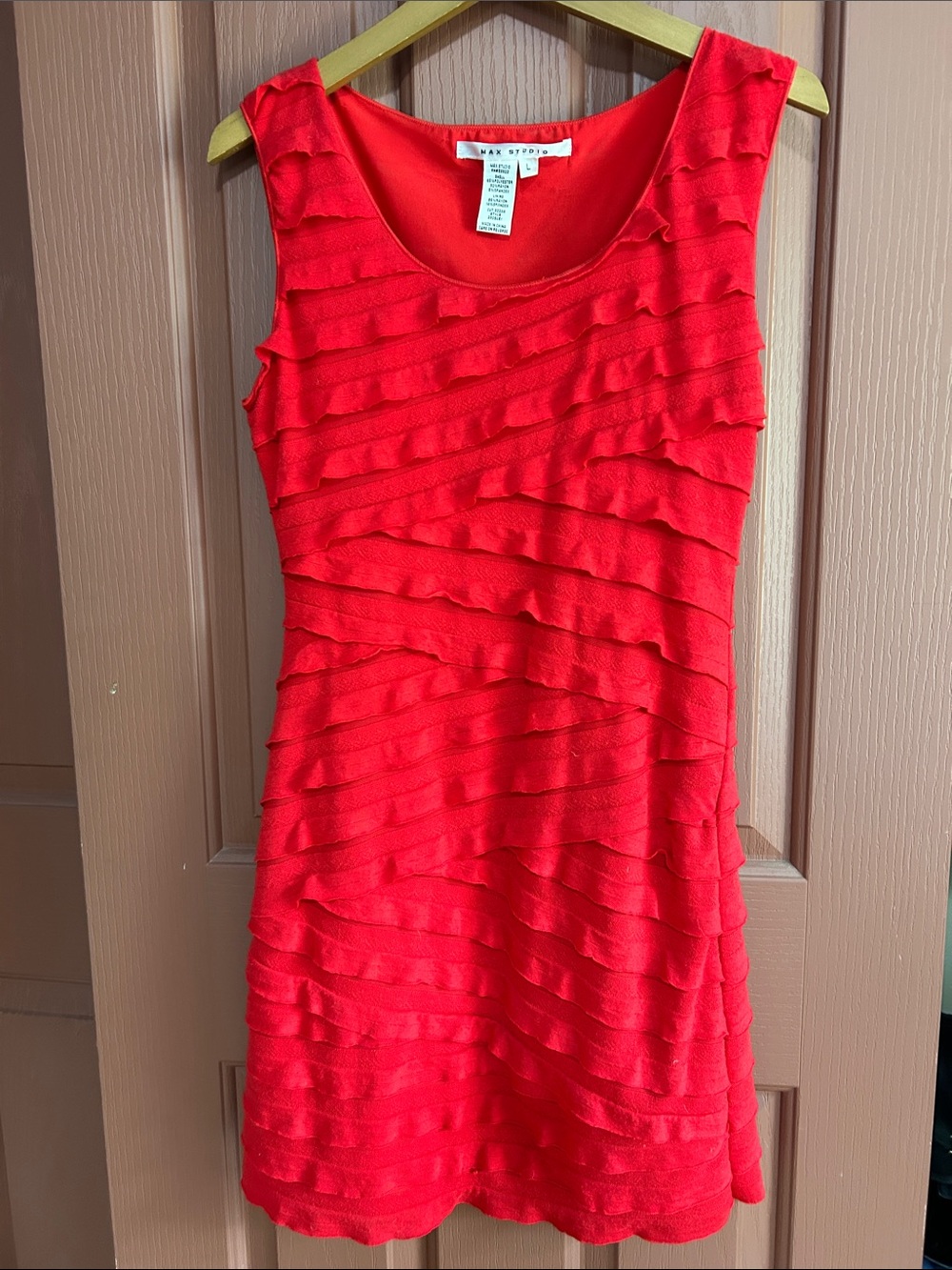 Max Studio Red Layered Ruffle Sleeveless Dress L